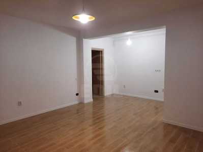 Espace commercial de louer 2 chambres, SCCJ247063FLO-2