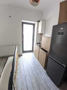 Bureau de louer un chambre, BICJ356883-3