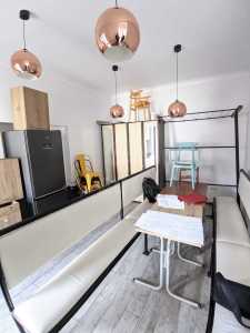 Bureau de louer un chambre, BICJ356883-2