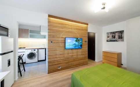 Studio de louer, GACJ356959