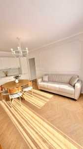 Appartement de vente 3 chambres, APCJ247060FLO-5