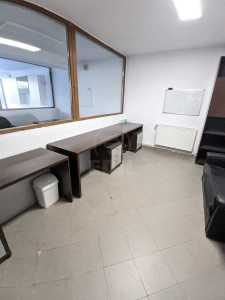 Bureau de louer 3 chambres, BICJ357251-11