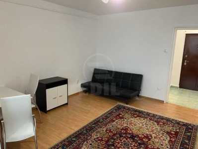 Studio de vente, GACJ357377-2