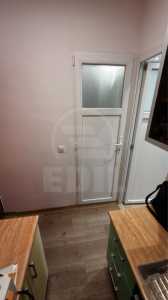 Studio de vente, GACJ357682-3