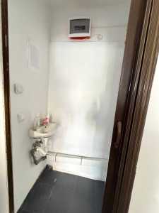 Espace commercial de louer un chambre, SCCJ357637-4
