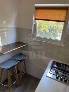 Studio de vente, GACJ357743-4