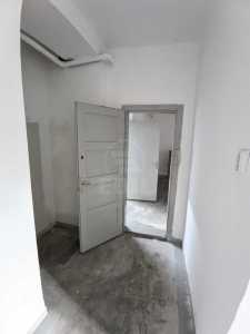Espace commercial de louer 7 chambres, SCCJ357896-11