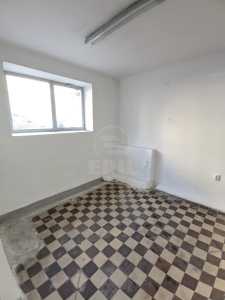 Espace commercial de louer 7 chambres, SCCJ357896-2