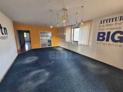 Bureau de louer 3 chambres, BICJ358195-1