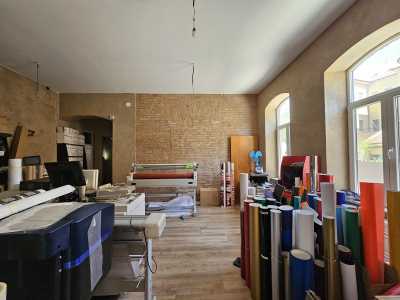 Espace commercial de louer 2 chambres, SCCJ358065-3