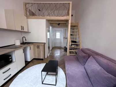 Studio de vente, GACJ358136-1