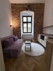Studio de vente, GACJ358136-5