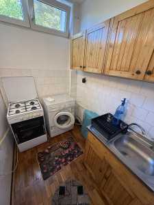 Studio de vente, GACJ358601-2