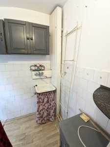 Studio de vente, GACJ358513-4