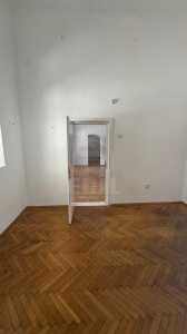 Espace commercial de louer 4 chambres, SCCJ358873-15