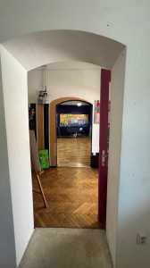 Espace commercial de louer 4 chambres, SCCJ358873-9