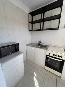 Studio de vente, GACJ358444-5