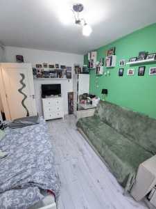 Studio de vente, GACJ358512-2