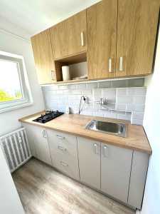 Studio de vente, GACJ358590-2