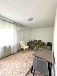 Studio de vente, GACJ358590-1