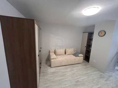 Studio de vente, GACJ359280-2