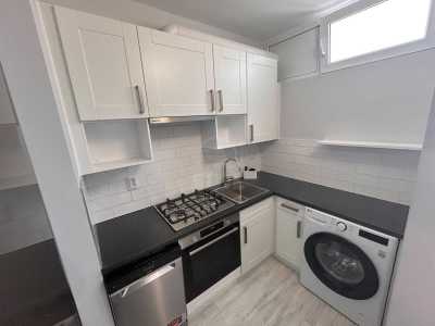 Studio de vente, GACJ359280-4