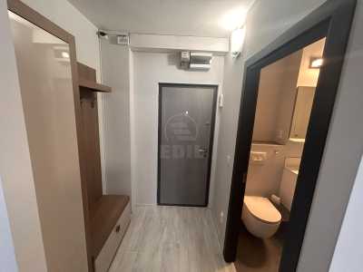 Studio de vente, GACJ359280-8