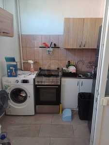 Studio de vente, GACJ359691-8