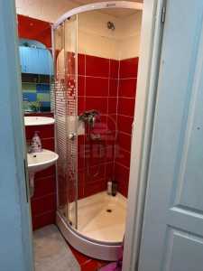 Studio de vente, GACJ359723-6