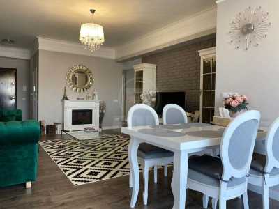 Appartement de louer 4 chambres, APCJ359879