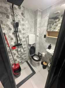 Studio de vente, GACJ359574-3