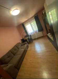 Studio de vente, GACJ359574-5