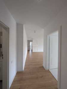 Bureau de louer 3 chambres, BICJ247486FLO-7