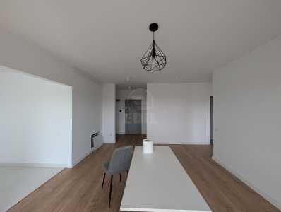 Bureau de louer 2 chambres, BICJ247487FLO-2