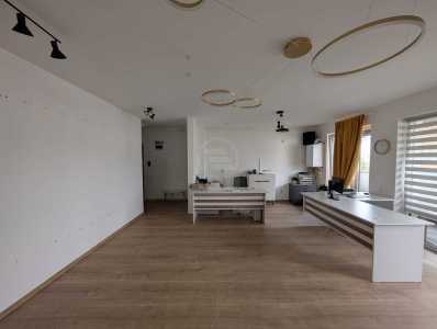 Bureau de louer 3 chambres, BICJ247488FLO-1