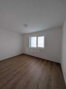Bureau de louer 3 chambres, BICJ247488FLO-4